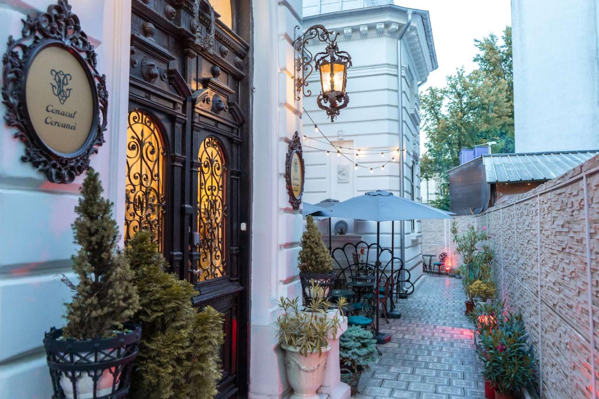 Conacul Coroanei Luxury Boutique Hotel Bucharest Luaran gambar