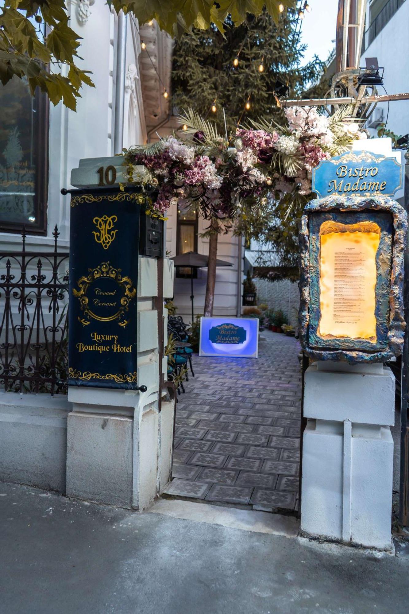 Conacul Coroanei Luxury Boutique Hotel Bucharest Luaran gambar