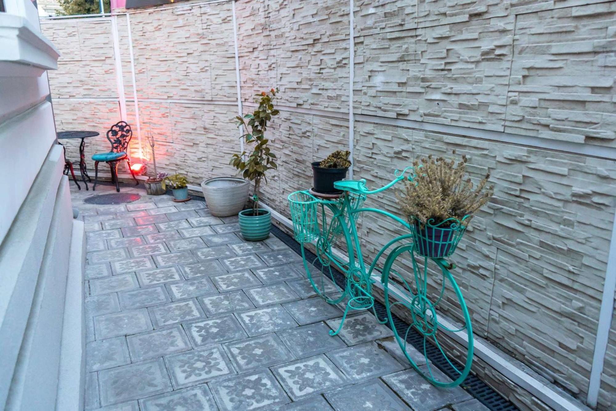 Conacul Coroanei Luxury Boutique Hotel Bucharest Luaran gambar