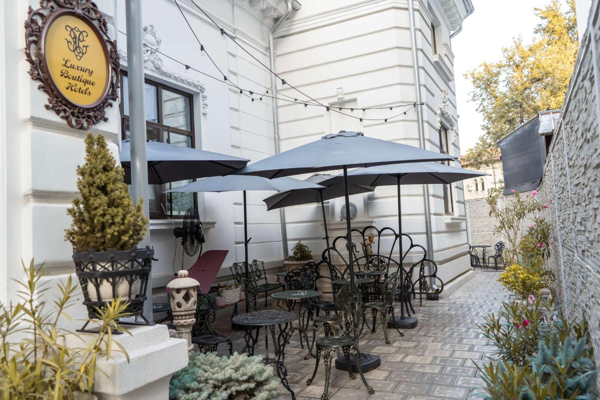 Conacul Coroanei Luxury Boutique Hotel Bucharest Luaran gambar