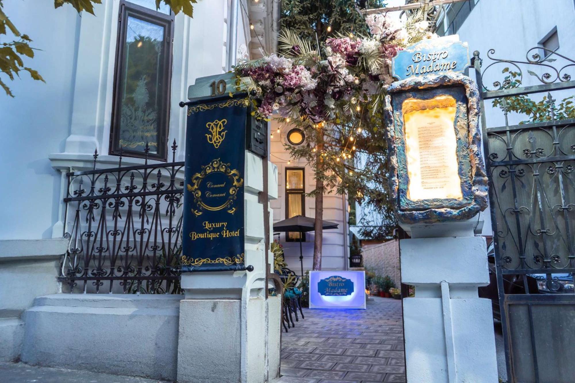 Conacul Coroanei Luxury Boutique Hotel Bucharest Luaran gambar