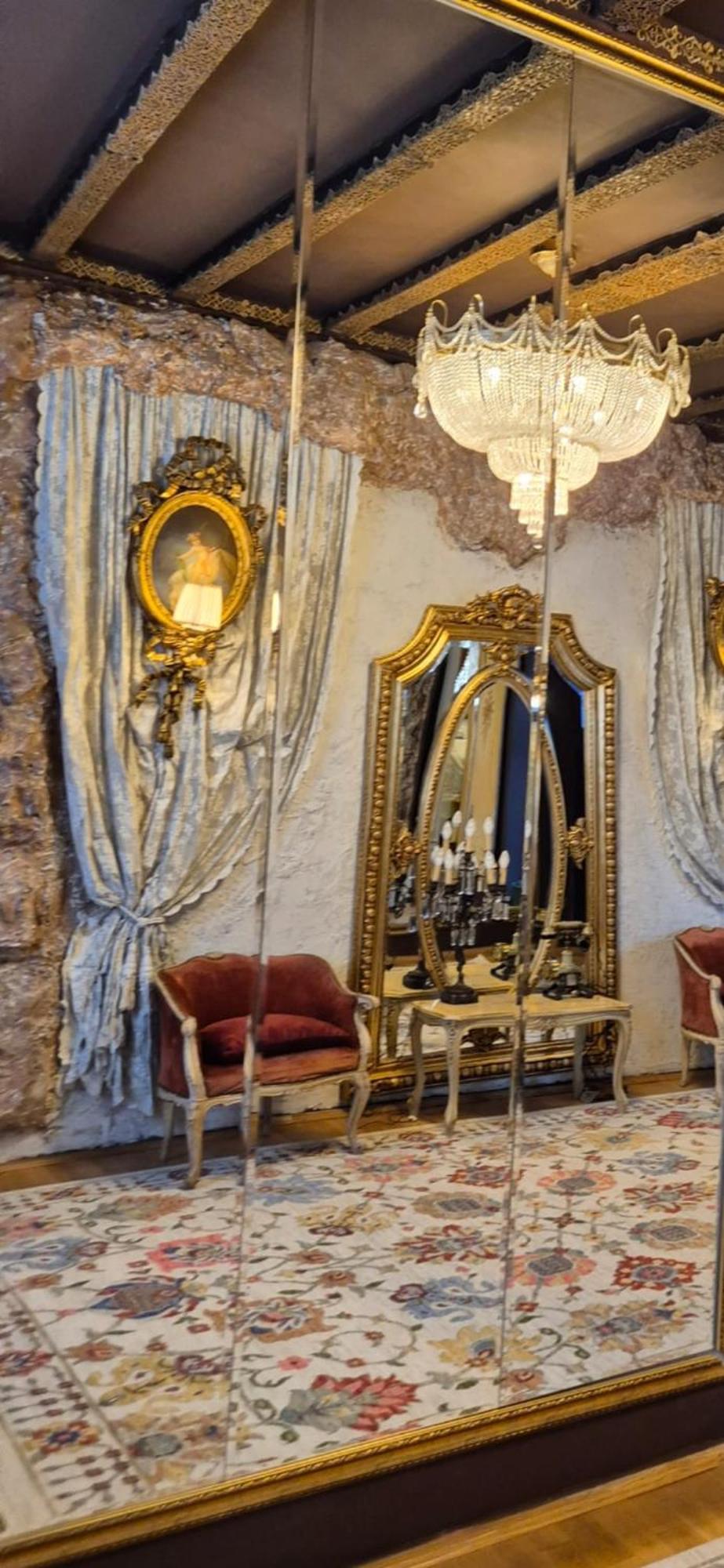Conacul Coroanei Luxury Boutique Hotel Bucharest Luaran gambar